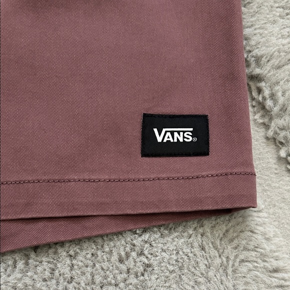 NEW Vans Men's Mauve Athletic Washer Shorts - Picture 3 of 8